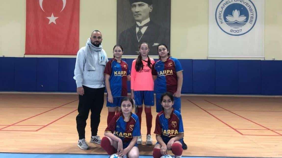 Futsal Yıldız Kızlarda İl İkincisi Olduk.